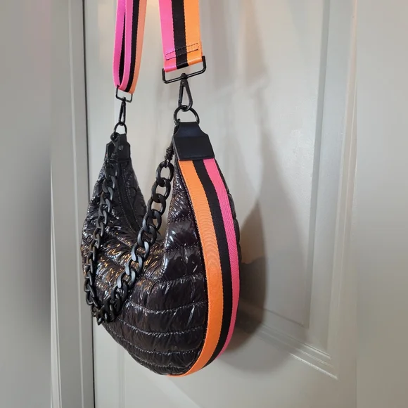 BCBGeneration Stylish Black Quilted Bag Puffer Tote Multicolor Strap NWOT - Picture 2 of 9